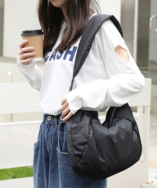 日本未入荷★プリントナイロンハンドバッグ★PARFOIS 日本未入荷☆プリントナイロンハンドバッグ☆PARFOIS