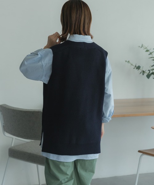 FORK&SPOON（フォークアンドスプーン）の「FORK&SPOON　ハイツイスト両畦ベスト（ベスト・レディース・オフホワイト/ネイビー・1）」の9枚目の写真
