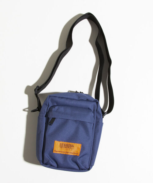 UNIVERSAL OVERALL(ユニバーサルオーバーオール)の「【UNIVERSAL OVERALL/ユニバーサルオーバーオール】スクエアミニショルダーバッグ(ショルダーバッグ・メンズ・チャコールグレー/バーガンディー/ブラック/ブルー・FREE)」の5枚目の写真