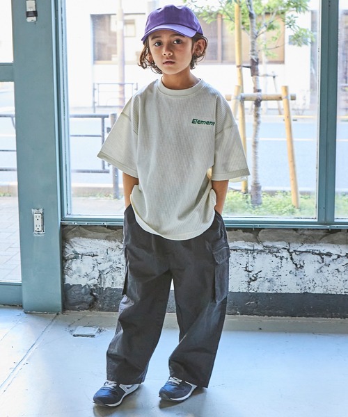 PAIRMANON STREET(ペアマノンストリート)の「【PAIRMANON STREET】【ふんわりワッフル】ワンポイント刺繍半袖Tシャツ(Tシャツ/カットソー・キッズ・イエロー/ブラック/グリーン/ネイビー/アイボリー・90/100/110/140/150/120/130)」の7枚目の写真