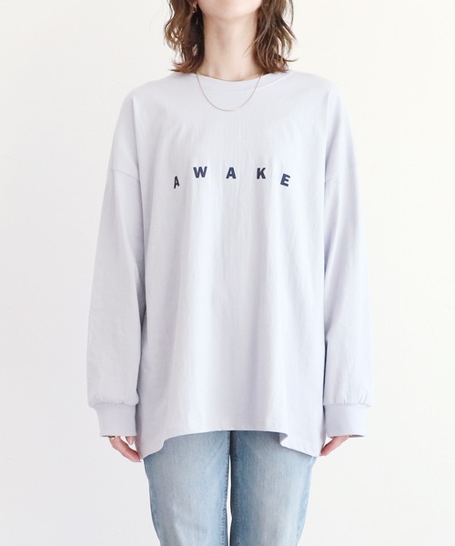 reca(レカ)の「ゆるっとルーズ感!オーバーサイズロゴロンT(Tシャツ/カットソー・レディース・グレー/ブラック/ホワイト/チャコールグレー/グレー系その他2/グレー系その他3/レッド/グレイッシュベージュ/キナリ/ブルー系その他/ホワイト系その他/ホワイト系その他3/ピンク系その他/ホワイト系その他2/ホワイト系その他4/ブラック系その他・FREE)」の17枚目の写真
