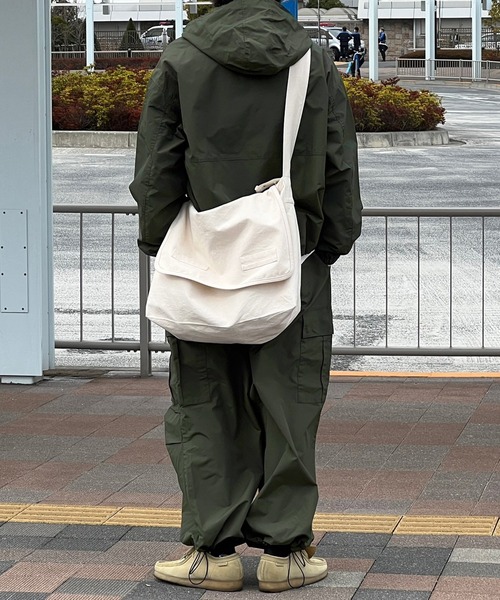 kutir ナイロンマウンテン 上下セット kutir（クティール）の「ナイロンマウンテンパーカー