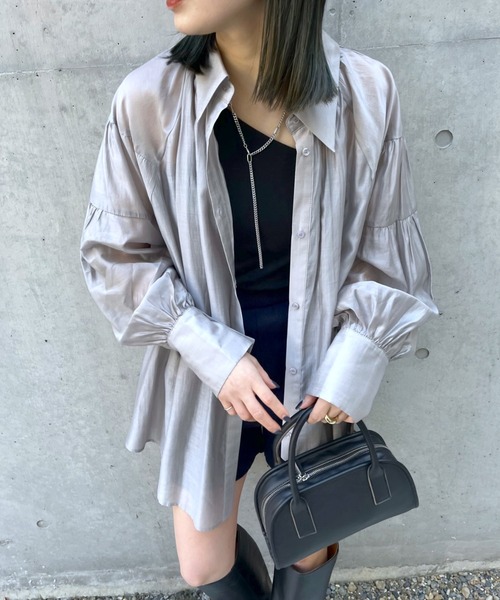 mline（エムライン）の「[mline]シアーギャザーシャツ（シャツ/ブラウス・レディース・ネイビー/グレー/オフホワイト/パープル・FREE）」の3枚目の写真