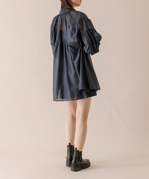 mline（エムライン）の「[mline]シアーギャザーシャツ（シャツ/ブラウス・レディース・ネイビー/グレー/オフホワイト/パープル・FREE）」の15枚目の写真