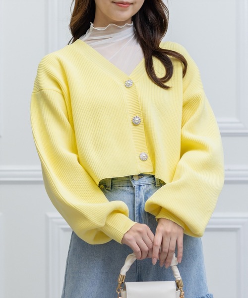 clear（クリア）の「ビジュボタンショート丈ニットカーディガン