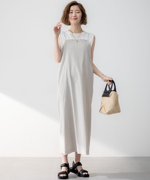 23区(ニジュウサンク)の「【洗える】コットンベアジャージー ノースリーブ Tシャツ(Tシャツ/カットソー・レディース・ホワイト系/ブラック系・38/40)」の20枚目の写真