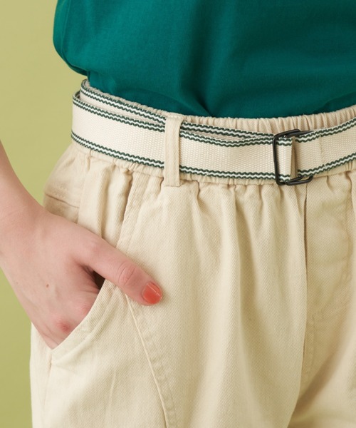 MERLOT（メルロー）の「ベルト付きテーパードパンツ（チノパンツ・レディース・ブラック/ナチュラル・FREE）」の5枚目の写真