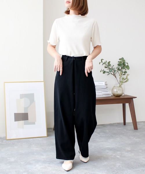 Social GIRL(ソーシャルガール)の「ハイウエストホックタックワイドデニムパンツ(デニムパンツ・レディース・ブラック/サックスブルー/オフホワイト/ブルー・M/L)」の12枚目の写真