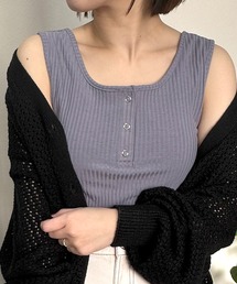 カップ付きヘンリーネックタンクトップ