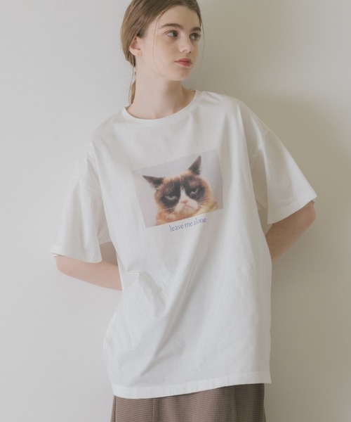 idem(イデム)の「idem cute cats T-shirt/猫プリントTシャツ(Tシャツ/カットソー・レディース・その他1/その他2・FREE)」の4枚目の写真