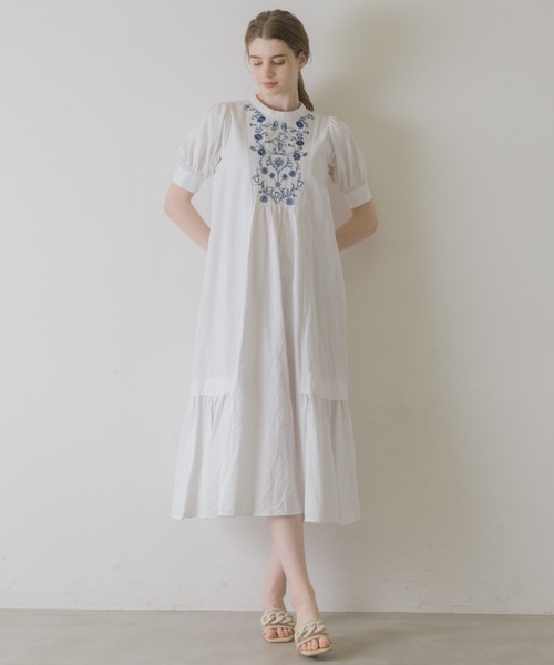 idem（イデム）の「embroidery cotton onepiece/花柄刺繍コットン