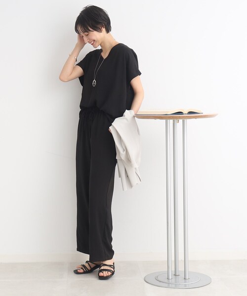 SHOO・LA・RUE（シューラルー）の「◆【接触冷感/セットアップ可/イージ―ケア】Vネックチュニック（チュニック・レディース・マスタード/ベージュ/カーキ/ブラック/オフホワイト・00）」の19枚目の写真