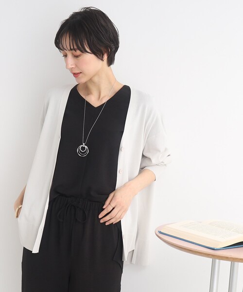 SHOO・LA・RUE（シューラルー）の「◆【接触冷感/セットアップ可/イージ―ケア】Vネックチュニック（チュニック・レディース・マスタード/ベージュ/カーキ/ブラック/オフホワイト・00）」の20枚目の写真