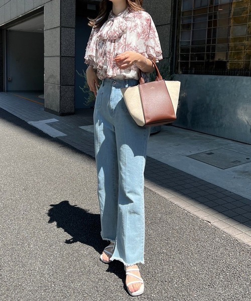 one after another NICE CLAUP(ワンアフターアナザーナイスクラップ)の「2way/ボウタイフレアスリーブブラウス(シャツ/ブラウス・レディース・グレー/アイボリー/ホワイト系その他/ブラウン系その他・FREE)」の7枚目の写真