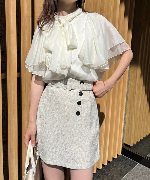 one after another NICE CLAUP(ワンアフターアナザーナイスクラップ)の「2way/ボウタイフレアスリーブブラウス(シャツ/ブラウス・レディース・グレー/アイボリー/ホワイト系その他/ブラウン系その他・FREE)」の8枚目の写真