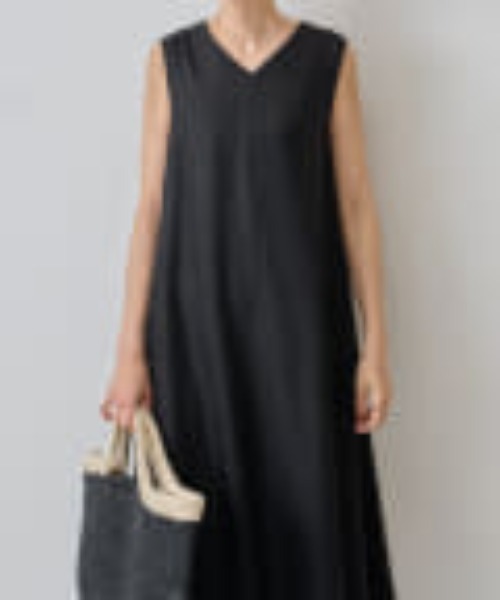 BEARDSLEY（ビアズリー）の「テックリネン 麻調合繊ワンピース（ワンピース・レディース・ブラック/ベージュ・FREE）」の20枚目の写真