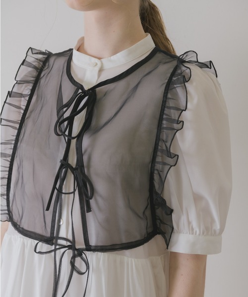 idem(イデム)の「organdie collar classic 2way onepiece/オーガンジーフリルベスト付きワンピース(ワンピース・レディース・ブラック/オフホワイト・FREE)」の9枚目の写真