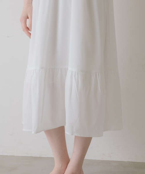 idem(イデム)の「organdie collar classic 2way onepiece/オーガンジーフリルベスト付きワンピース(ワンピース・レディース・ブラック/オフホワイト・FREE)」の10枚目の写真