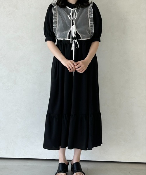 idem(イデム)の「organdie collar classic 2way onepiece/オーガンジーフリルベスト付きワンピース(ワンピース・レディース・ブラック/オフホワイト・FREE)」の22枚目の写真