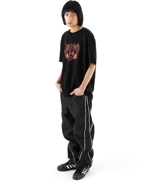 MASSNOUN(マスノウン)の「A'GEM/9 × .kom『MASSNOUN/マスノウン』BABARIAN T-SHIRTS /バーバリアン 半袖カットソー(Tシャツ/カットソー・メンズ・チャコールグレー/ブラック・L)」の8枚目の写真