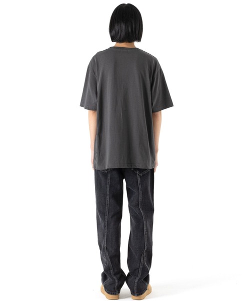 MASSNOUN(マスノウン)の「A'GEM/9 × .kom『MASSNOUN/マスノウン』BABARIAN T-SHIRTS /バーバリアン 半袖カットソー(Tシャツ/カットソー・メンズ・チャコールグレー/ブラック・L)」の12枚目の写真