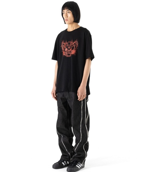 MASSNOUN(マスノウン)の「A'GEM/9 × .kom『MASSNOUN/マスノウン』BABARIAN T-SHIRTS /バーバリアン 半袖カットソー(Tシャツ/カットソー・メンズ・チャコールグレー/ブラック・L)」の4枚目の写真
