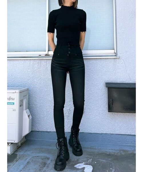 EMODA(エモダ)の「クラッシュショートリブニット(ニット/セーター・レディース・ブルー/ブラック/ベージュ/ホワイト・FREE)」の16枚目の写真