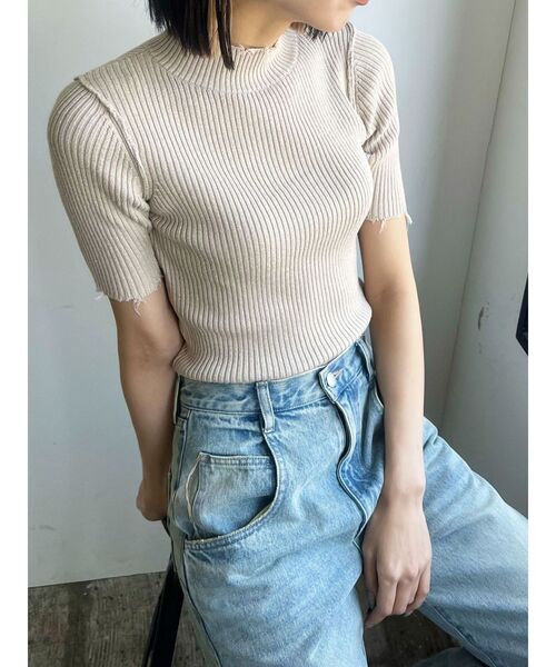 EMODA(エモダ)の「クラッシュショートリブニット(ニット/セーター・レディース・ブルー/ブラック/ベージュ/ホワイト・FREE)」の22枚目の写真