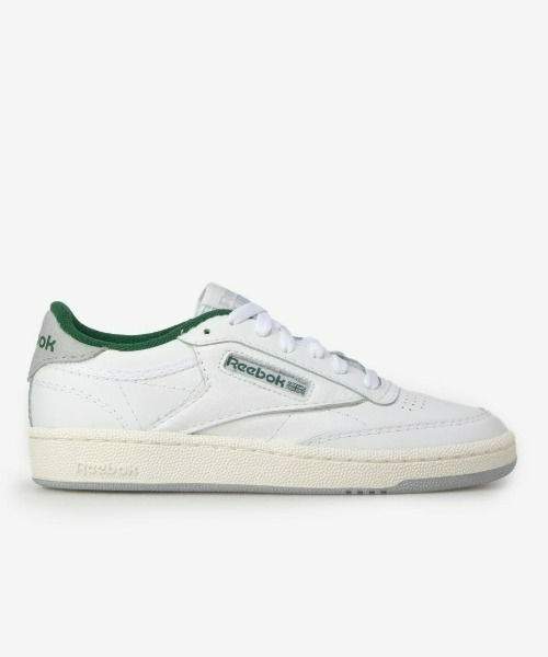 Reebok(リーボック)の「クラブシー 85 / CLUB C 85(スニーカー・メンズ・ホワイト×レッド/ホワイト×グリーン・25.5cm/28.0cm/26.0cm/28.5cm/29.0cm/23.0cm/27.0cm/24.0cm/23.5cm/22.5cm/27.5cm/24.5cm/25.0cm/26.5cm)」の1枚目の写真
