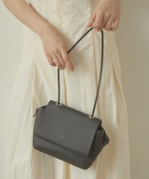 Flap design shoulder バッグ