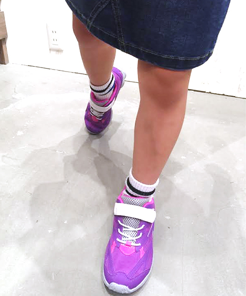 CIAOPANIC TYPY（チャオパニックティピー）の「KIDS　瞬足 Designed by CIAOPANIC TYPY キングチーター（スニーカー・キッズ・パープル/ブラック/ネイビー・19/17/22/21/21.5/18/20/16）」の3枚目の写真