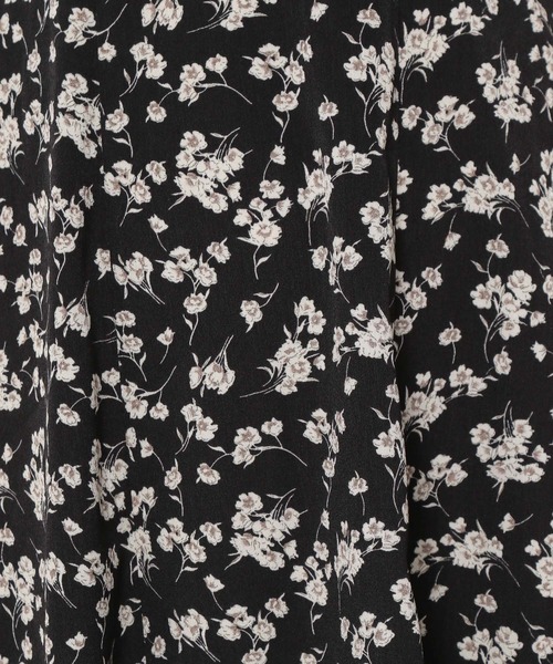 mysty woman（ミスティウーマン）の「パワショルエンパイアワンピース　975658（ワンピース・レディース・ブラック/グリーン/ベージュ・FREE）」の18枚目の写真