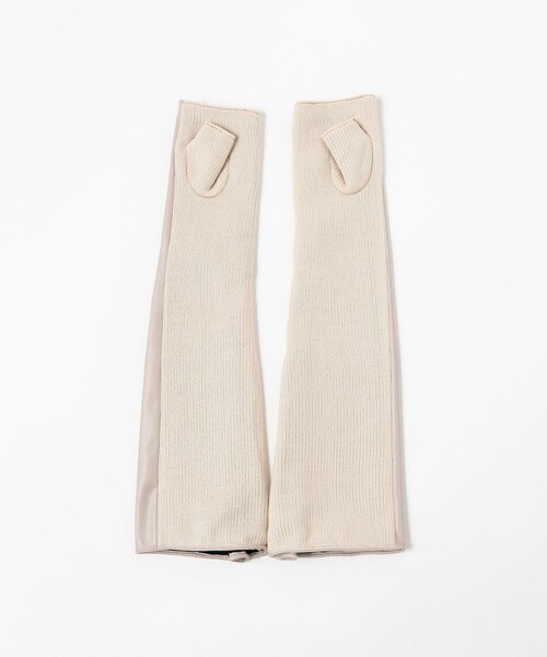 Ray BEAMS(レイビームス)の「Ray BEAMS / フェイクレザー リブ ロング アームウォーマー(アームカバー・レディース・ブラック/グレー・ONE SIZE)」の5枚目の写真