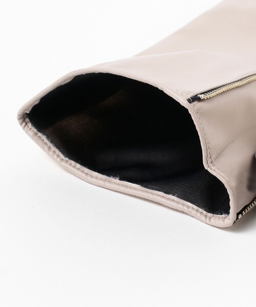 Ray BEAMS(レイビームス)の「Ray BEAMS / フェイクレザー リブ ロング アームウォーマー(アームカバー・レディース・ブラック/グレー・ONE SIZE)」の6枚目の写真