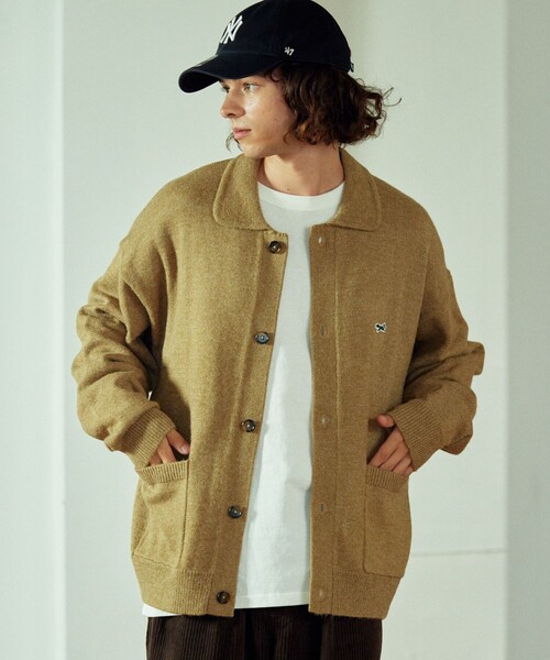 TOWNCRAFT（タウンクラフト）の「TOWN CRAFT/タウンクラフト 別注 リラックスフィット ポロネック ニットカーディガン/ニットシャツ/ワンポイントロゴ/ビックシルエット（カーディガン/ボレロ・メンズ・グリーン/オレンジ/ベージュ/ブラック・MEDIUM/LARGE）」の14枚目の写真