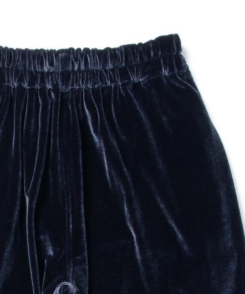BEAMS BOY(ビームスボーイ)の「BEAMS BOY / ベロア イージーパンツ(その他パンツ・レディース・ブラック/ネイビー・ONE SIZE)」の17枚目の写真