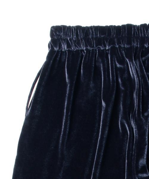 BEAMS BOY(ビームスボーイ)の「BEAMS BOY / ベロア イージーパンツ(その他パンツ・レディース・ブラック/ネイビー・ONE SIZE)」の9枚目の写真