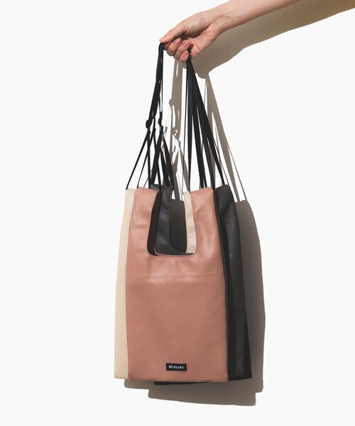 bpr BEAMS（ビーピーアール ビームス ）の「フェイクレザー ショッパー（エコバッグ/サブバッグ・メンズ・ブラック/ミント/サックスブルー/ピンク/ベージュ/グレー/オフホワイト/カーキ・ONE SIZE）」の5枚目の写真