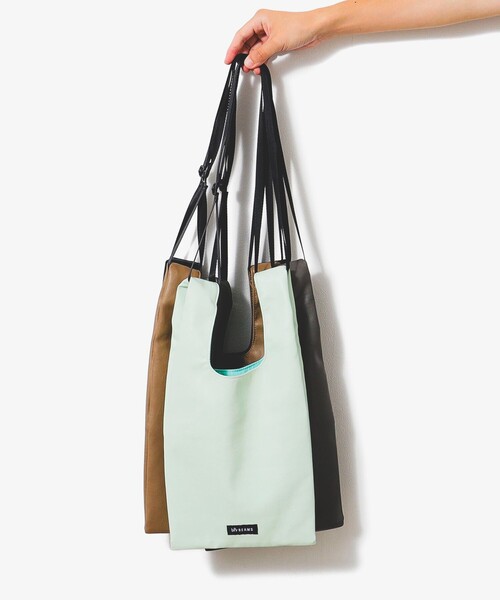 bpr BEAMS（ビーピーアール ビームス ）の「フェイクレザー ショッパー（エコバッグ/サブバッグ・メンズ・ブラック/ミント/サックスブルー/ピンク/ベージュ/グレー/オフホワイト/カーキ・ONE SIZE）」の6枚目の写真