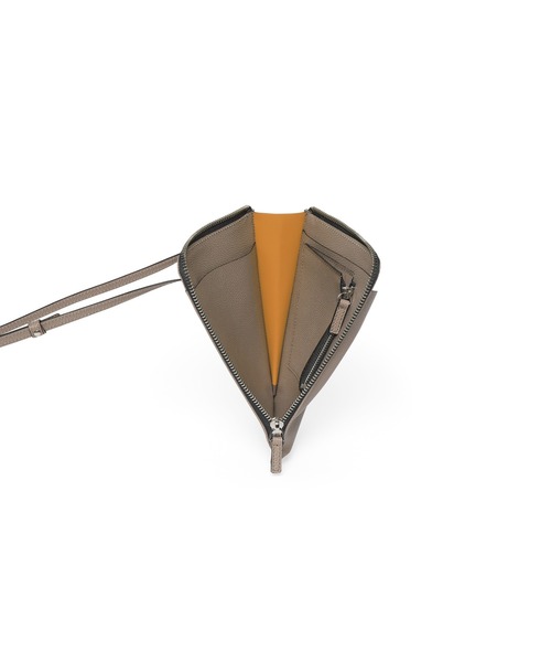 Epoi（エポイ）の「エムエム スマホポシェット（ショルダーバッグ・レディース・ダークグレー/キャメル/グレー系その他/ダークブラウン・FREE）」の20枚目の写真