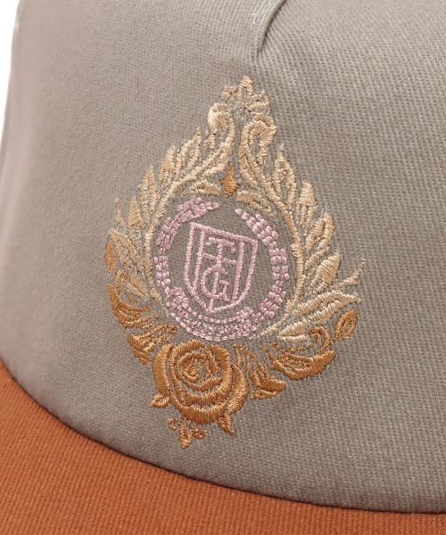 HONOR THE GIFT（オナーザギフト）の「HONOR THE GIFT HERITAGE CREST LOGO HAT / オナー ザ ギフト ヘリテージ クレスト ロゴ ハット（キャップ・メンズ・グレー・ONE SIZE）」の3枚目の写真