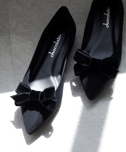 chocolates(チョコラテス)の「晴雨兼用 ベルベットリボン ポインテッドトゥ パンプス【日本製】(パンプス・レディース・グレー/ベージュ/ブラック・22cm/22.5cm/23cm/23.5cm/24cm/24.5cm/25cm)」の18枚目の写真