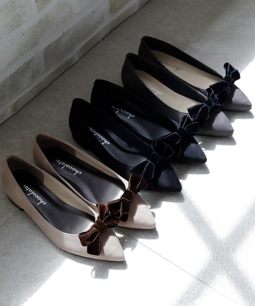 chocolates(チョコラテス)の「晴雨兼用 ベルベットリボン ポインテッドトゥ パンプス【日本製】(パンプス・レディース・グレー/ベージュ/ブラック・22cm/22.5cm/23cm/23.5cm/24cm/24.5cm/25cm)」の14枚目の写真