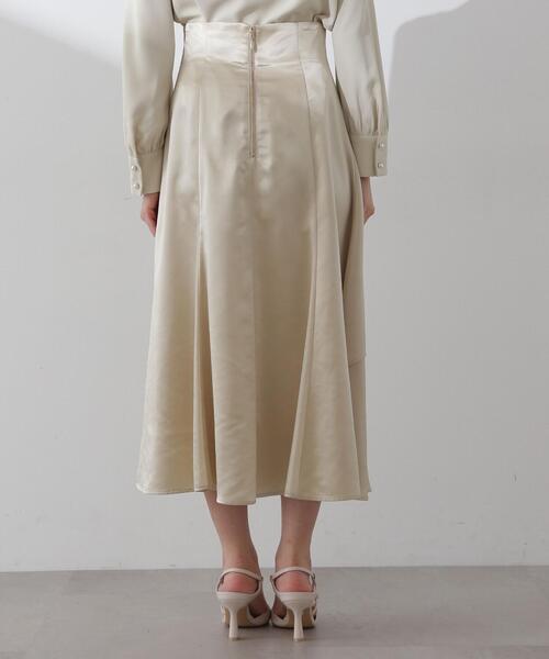 PROPORTION BODY DRESSING(プロポーションボディドレッシング)の「シャイニーアシメスカート / 1214120111(スカート・レディース・グレー/イエロー・SMALL/MEDIUM)」の5枚目の写真
