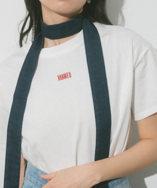VANNIE U（ヴァニーユー）の「ベーシックロゴＴシャツ（Tシャツ/カットソー・レディース・ブラック/レッド/ホワイト・FREE）」の3枚目の写真