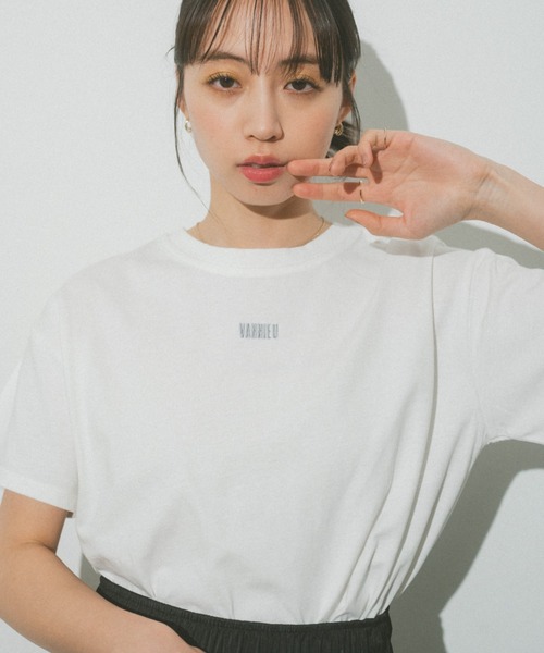 VANNIE U（ヴァニーユー）の「ベーシックロゴＴシャツ（Tシャツ/カットソー・レディース・ブラック/レッド/ホワイト・FREE）」の8枚目の写真