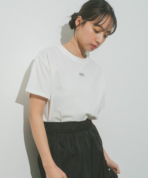 VANNIE U（ヴァニーユー）の「ベーシックロゴＴシャツ（Tシャツ/カットソー・レディース・ブラック/レッド/ホワイト・FREE）」の10枚目の写真