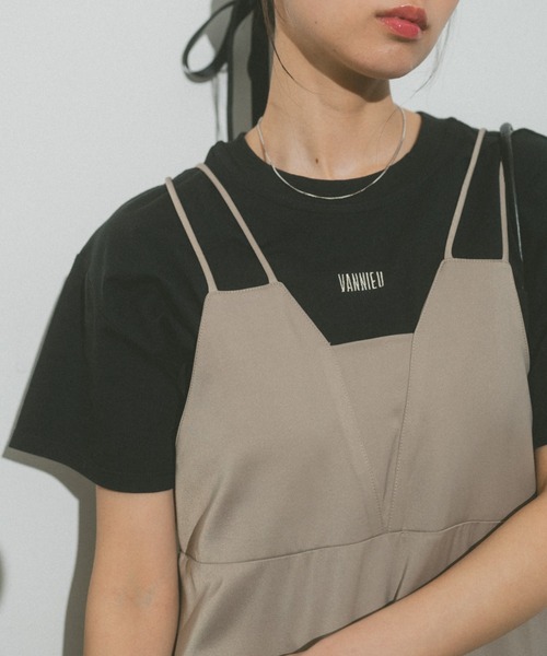 VANNIE U（ヴァニーユー）の「ベーシックロゴＴシャツ（Tシャツ/カットソー・レディース・ブラック/レッド/ホワイト・FREE）」の22枚目の写真
