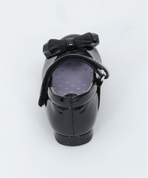 axes femme（アクシーズファム）の「フラワーパンチングパンプス（パンプス・キッズ・ブラック/キナリ・MEDIUM/X-LARGE/LARGE）」の16枚目の写真