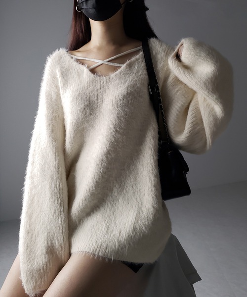 me+em select(ミームセレクト)の「【 5color 】クロスストラップカットアウトルーズシャギーニット(ニット/セーター・レディース・アイボリー/ブラック/ブルーグレー/チャコール/ピンク・FREE)」の15枚目の写真